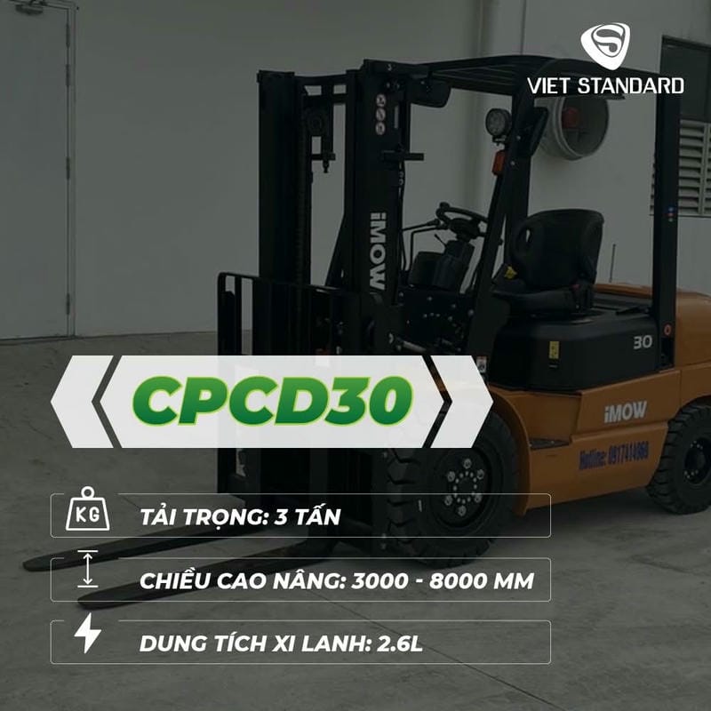Xe nâng dầu 3 tấn nâng hàng lên cao