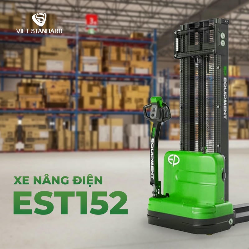 Khung xe, trụ nâng, càng nâng, bánh tải, bánh lái và tay điều khiển tạo thành